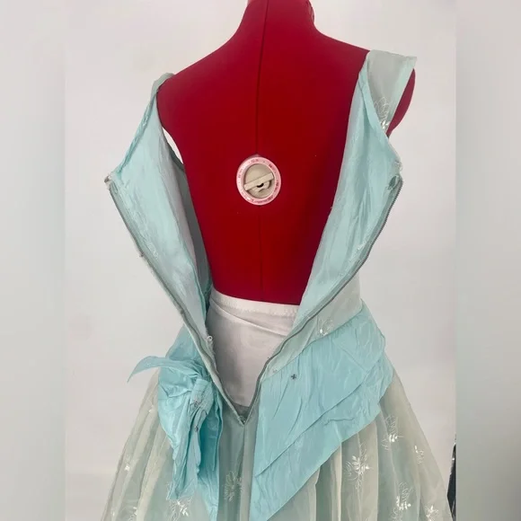 Light Blue 1950s-1960s Fit & Flare Party Dress W/ Bow Back & Embroidered Chiffon - Picture 14 of 16